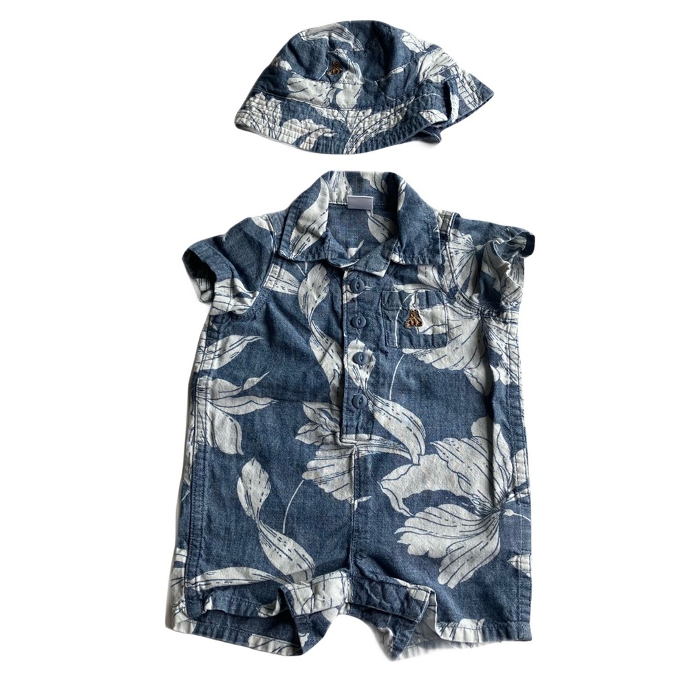 Baby Gap Shortie Set Size 0-3 Months Blue Floral Chambray Romper Hat 2 pc Outfit
